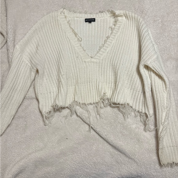 White distressed cable sweater - Picture 2 of 2